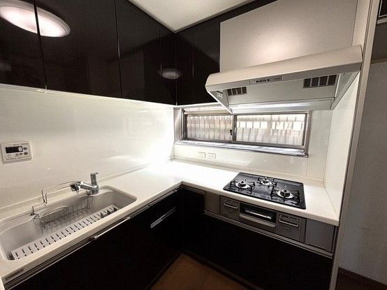 3LDK Detached House for Sale in Ikoma, Nara - 82.81 sqm - Thumbnail 3