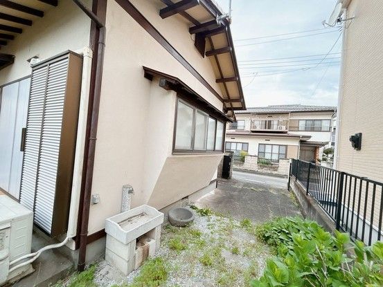 3DK Single-Story House for Sale in Takasaki, Gunma - Thumbnail 2