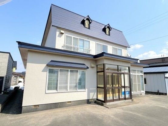 8DK Detached House for Sale in Fujisaki, Aomori - Thumbnail 2