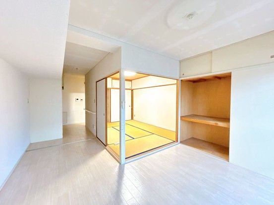 2LDK Apartment for Sale in Hamamatsu City, Shizuoka - Thumbnail 4