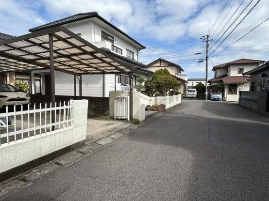 Renovated 4LDK House in Oita City with Parking - Thumbnail 2