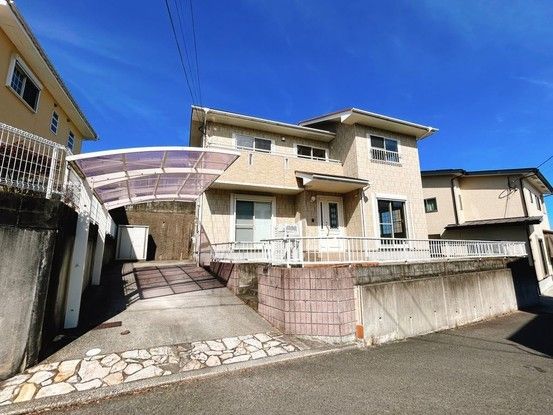 Renovated 4LDK House in Nobeoka, Miyazaki Prefecture - Thumbnail 2