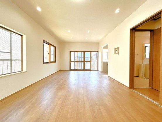 Renovated 4LDK House for Sale in Nagaoka City, Niigata - Thumbnail 3