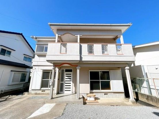Renovated 4LDK House in Koshi City, Kumamoto - 94 sqm - Thumbnail 2