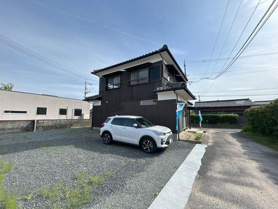 Renovated 4LDK House in Yamaguchi City with Parking - Thumbnail 3