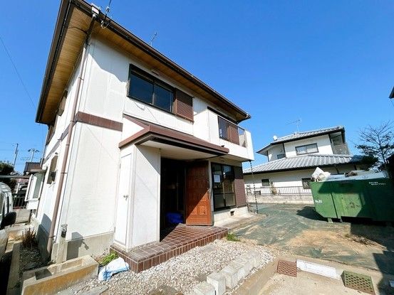 Renovated 4LDK House in Yuki City, Ibaraki - 122 sqm - Thumbnail 3
