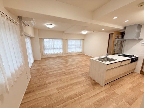 Renovated 3LDK Apartment for Sale in Utsunomiya, Tochigi - Thumbnail 2