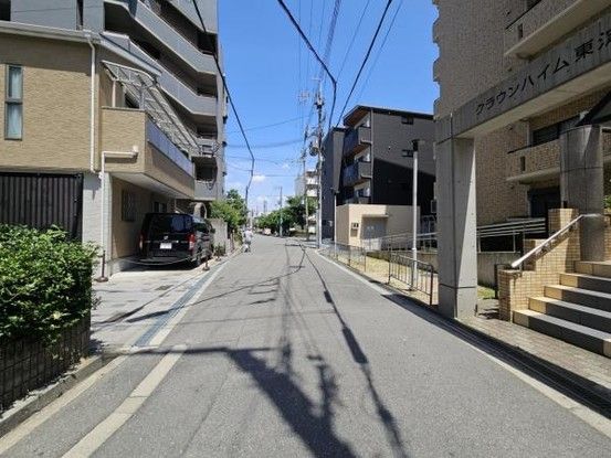 3LDK Apartment for Sale in Higashiyodogawa-ku, Osaka - Thumbnail 2