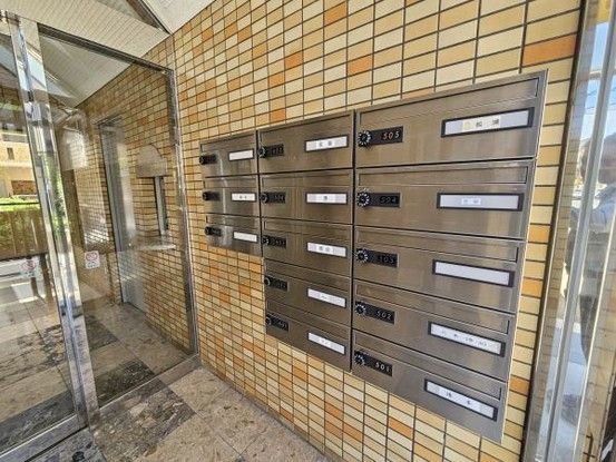 3LDK Apartment for Sale in Higashiyodogawa-ku, Osaka - Thumbnail 3