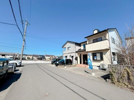 Renovated 4LDK Detached House for Sale in Fukui City - Thumbnail 2