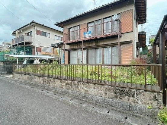 Renovated 4DK House in Oita City with 4 Car Parking - Thumbnail 3