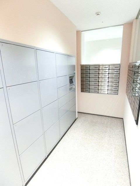 1LDK Apartment for Sale in Symphonia Tower Court Fukui - Thumbnail 2