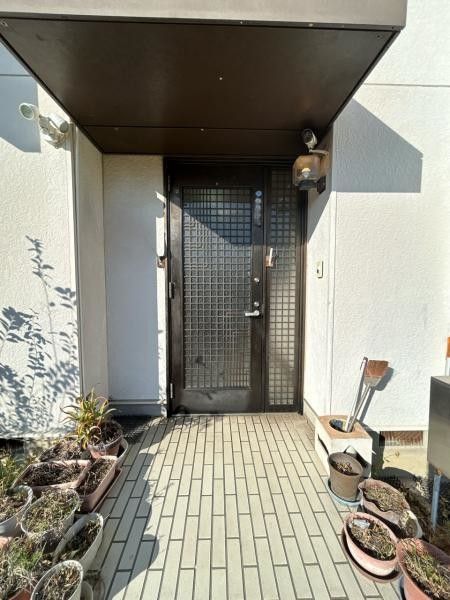 5LDK House for Sale in Takamatsu with 3,149 sqm Land - Thumbnail 3