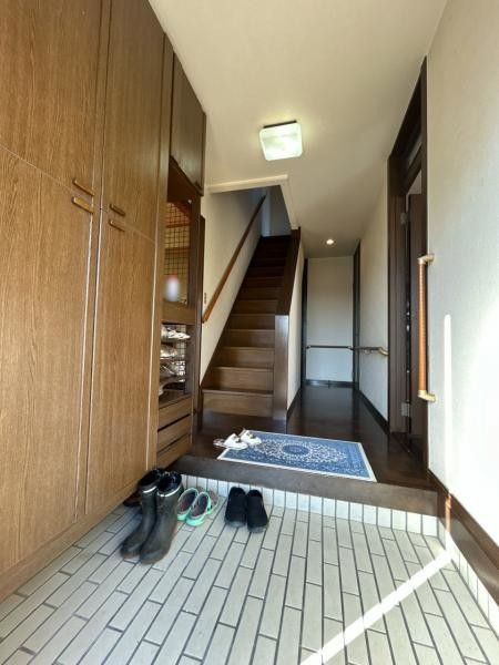 5LDK House for Sale in Takamatsu with 3,149 sqm Land - Thumbnail 4