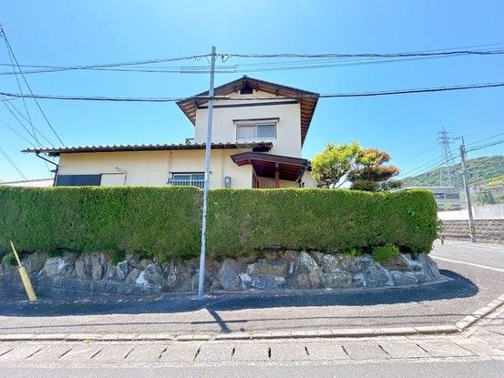 Renovated 3LDK House in Kanda-machi, Fukuoka - 114.36 sqm - Thumbnail 2