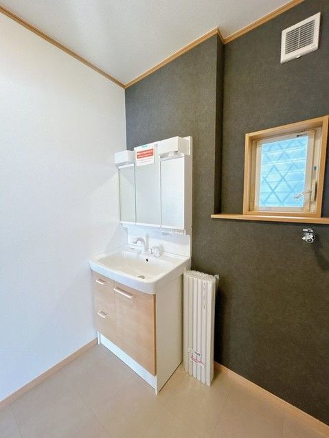 Renovated 4LDK House in Oyama, Tochigi - 105.98 sqm - Thumbnail 2