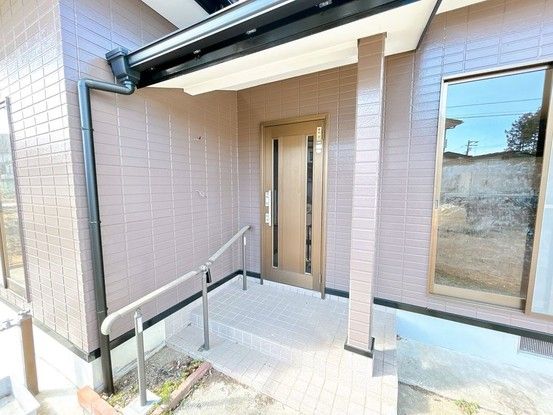 Renovated 2DK House in Watari, Miyagi with Garden and Parking - Thumbnail 3