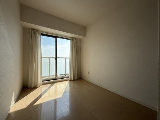 4LDK Apartment in The Lions Ikeda Complex, Ikeda City, Osaka - Thumbnail 4