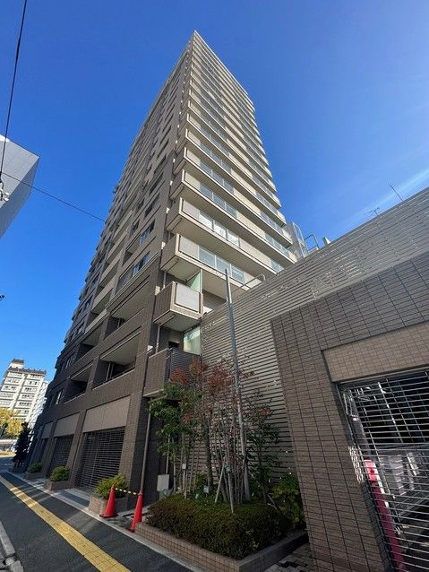 3LDK Apartment for Sale in Hiroshima City, Naka Ward - Thumbnail 2