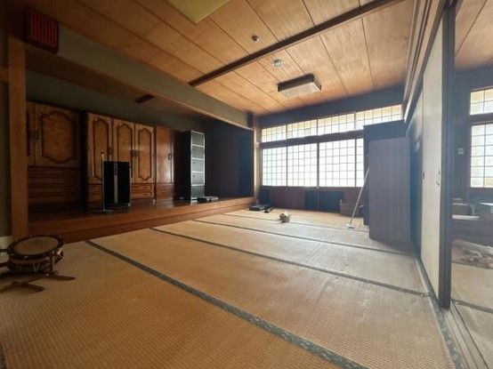 9K Reinforced Concrete House for Sale in Takamatsu, Kagawa - Thumbnail 3