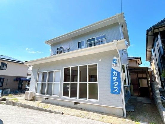 Renovated 3LDK House for Sale in Ube, Yamaguchi - Thumbnail 2