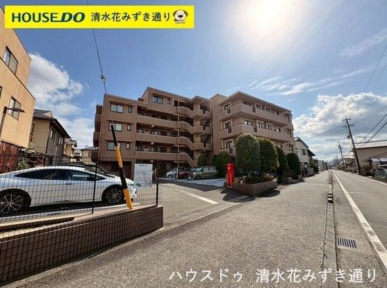 Renovated 3LDK Apartment in Shizuoka City, Aoi Ward - Thumbnail 2