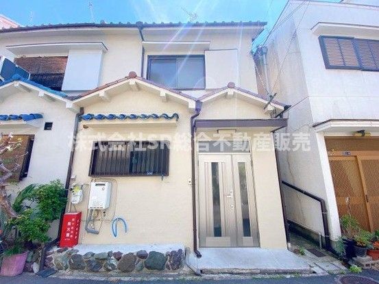 Renovated 3DK Terrace House in Higashiosaka, Osaka - Thumbnail 2