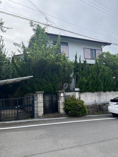 Spacious 5DK House in Chihaya-Akasaka Village, Osaka — Image 1, Chihaya Akasaka, Osaka