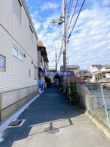 Used detached house in Nishitsutsumi Hondori Higashi 2-chome [Ouchino] Used detached house in Nishitsutsumi Hondori Higashi 2-chome, Higashiosaka City, Osaka Prefecture (u0016733148) — Image 4, City, Osaka