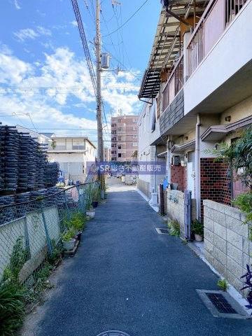 Used detached house in Nishitsutsumi Hondori Higashi 2-chome [Ouchino] Used detached house in Nishitsutsumi Hondori Higashi 2-chome, Higashiosaka City, Osaka Prefecture (u0016733148) — Image 3, City, Osaka
