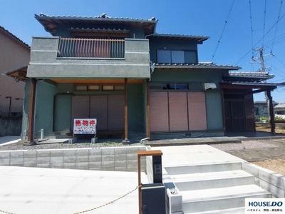Spacious 5LDK House in Kumatori with Investment Potential — Image 1, Kumatori, Osaka