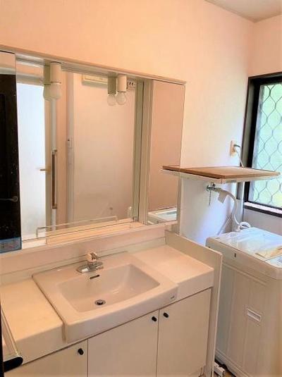 Spacious 6LDK House with Mountain Views in Kaizuka City — Image 4, Kaizuka, Osaka