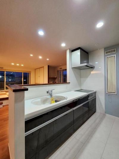 Used detached house in Uehara Nishimachi, Kawachinagano City | Used detached house/used residential real estate information [Ouchino] Kawachinagano City, Osaka Prefecture — Image 1, Kawachinagano, Osaka