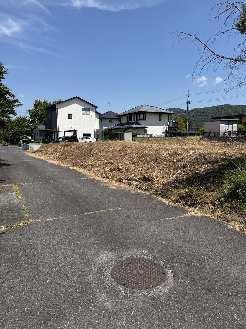 Residential Land for Sale in Akaiwa, Okayama - 271.73 sqm - Thumbnail 2