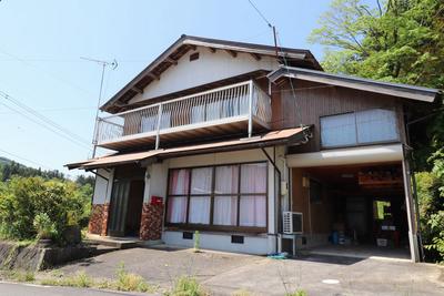 No.168 A two-story detached house in front of a venerable shrine along a convenient national highway. - Okuizumi Living Memo | Oku-Izumo Town Migration, Settlement, Employment, Child-Rearing Information — Image 1, Okuizumo, Shimane