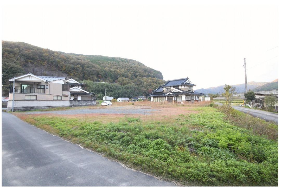 961 sqm Land for Sale in Maniwa City, Okayama Prefecture - Thumbnail 4
