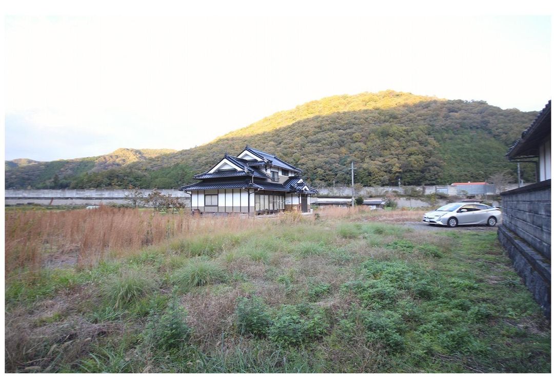 961 sqm Land for Sale in Maniwa City, Okayama Prefecture - Thumbnail 2