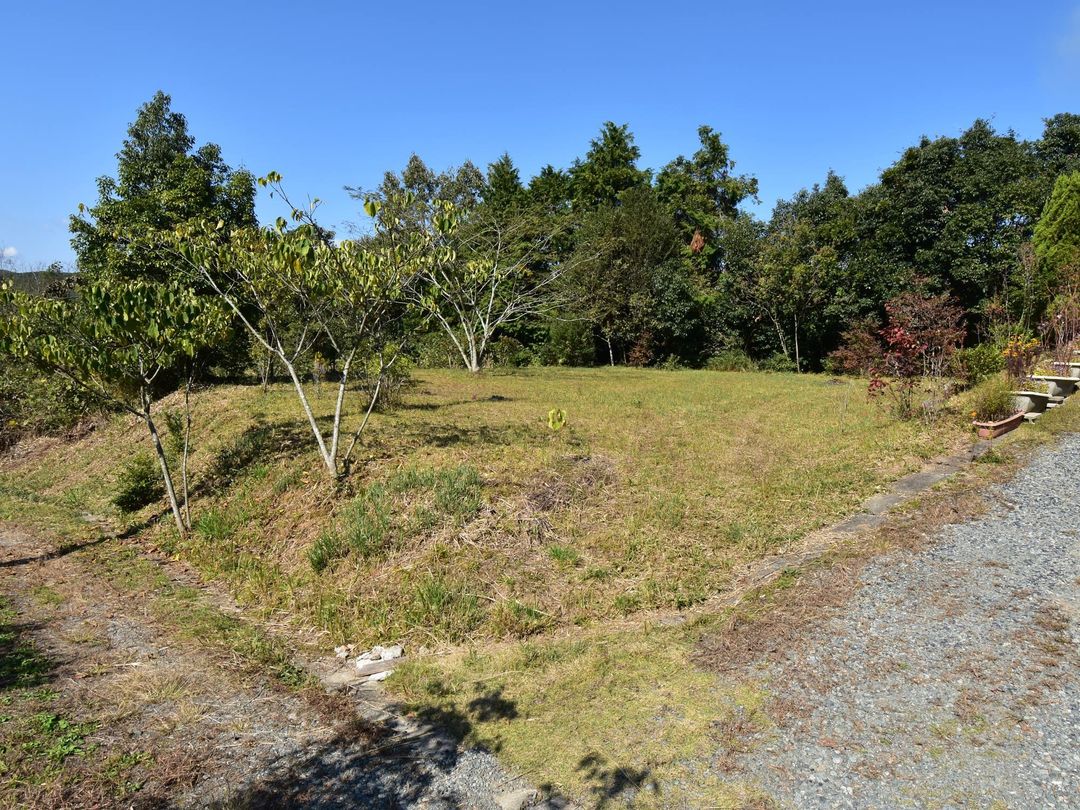 Land for Sale in Misaki, Okayama - 726.91 Tsubo Plot - Thumbnail 3