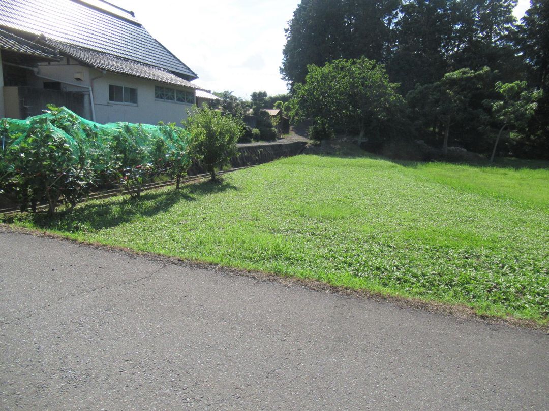 605 Tsubo Land for Sale Near Tsuyama Interchange, Okayama - Thumbnail 2