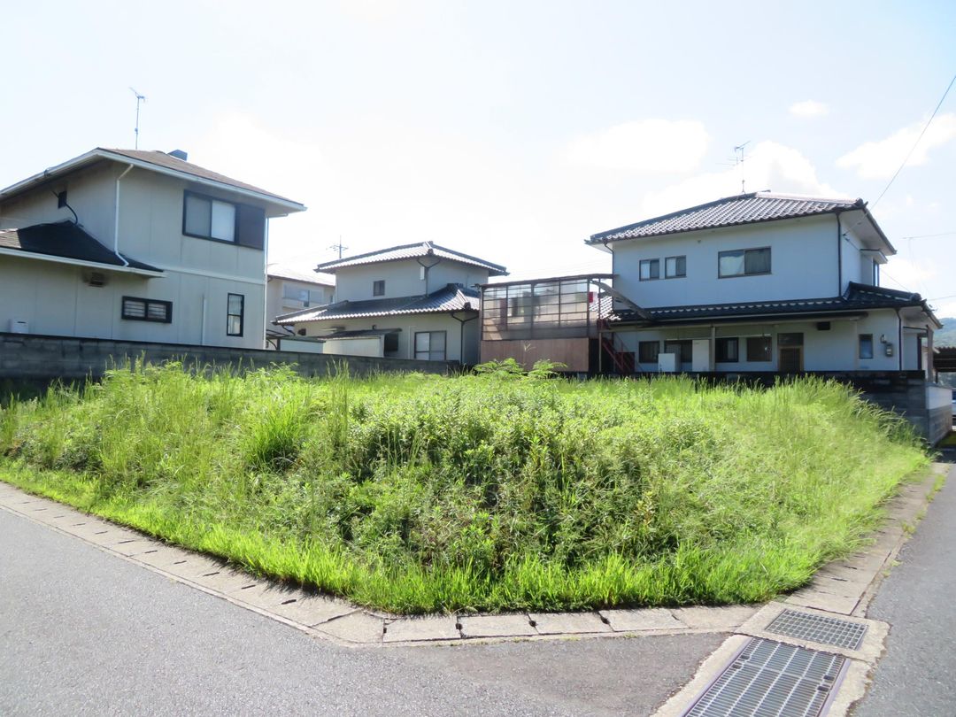 85 Tsubo Residential Land for Sale in Tsuyama, Okayama - Thumbnail 3