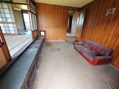 Spacious Traditional House in Soja City - Renovation Opportunity — Image 4, Soja, Okayama