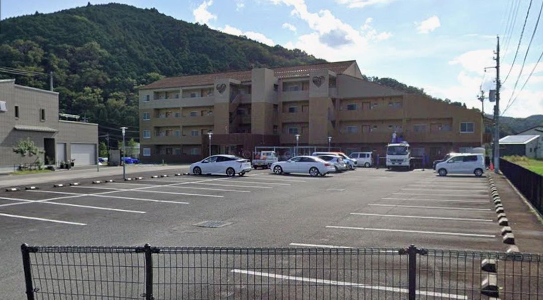 4LDK Apartment for Sale in Mimasaka, Okayama - Villa Valentine - Thumbnail 2