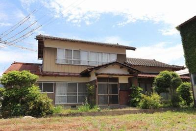 Two-Story House Near Station in Okuizumo Town — Image 1, Okuizumo, Shimane