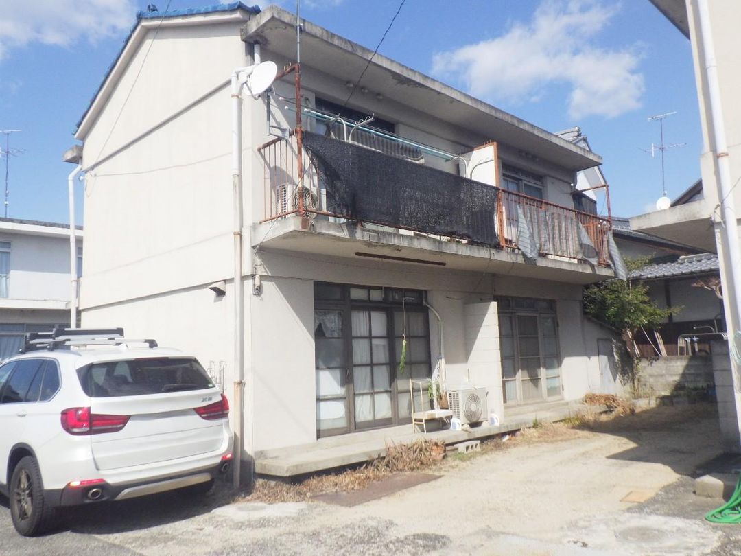 Apartment Building for Sale in Kita-ku, Okayama City, 82.58 Tsubo - Thumbnail 3