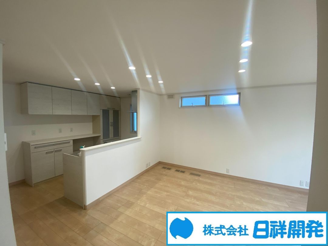 4LDK Used House in Kurashiki, Okayama with Solar Power - Thumbnail 4