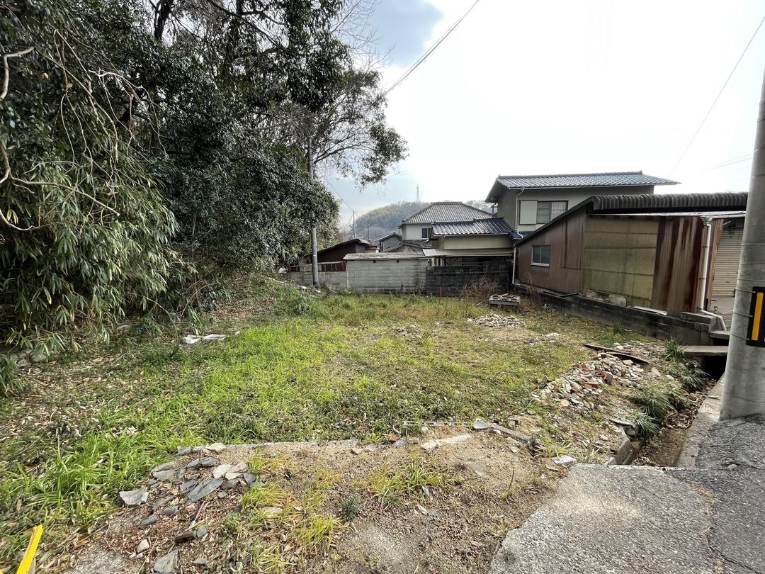 Land for Sale in Yokoshima, Kasaoka City, Okayama - 249.87 sqm - Thumbnail 3