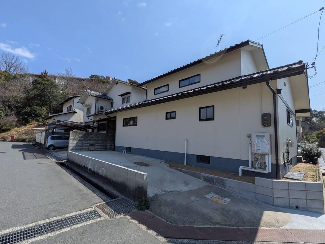 Renovated 3SLDK House with Parking in Hayashima, Okayama - Thumbnail 2