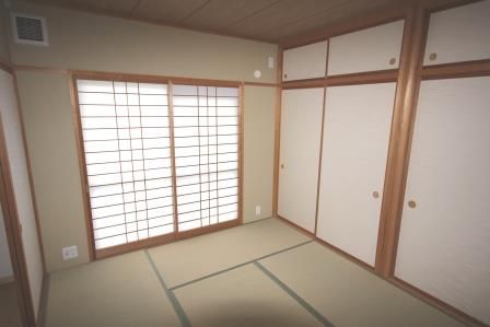 2DK Apartment in Okuizumo Town Public Housing Complex - Thumbnail 3