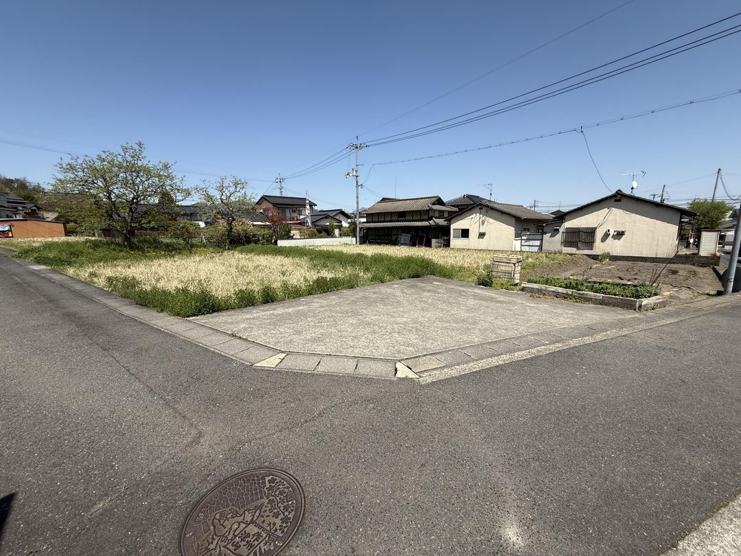 634 sqm Land for Sale in Tsuyama, Okayama - Residential Zone - Thumbnail 3