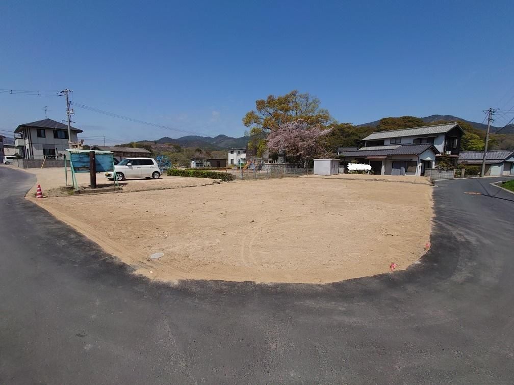 Vacant Residential Land for Sale in Tamano, Okayama - 292.22 sqm - Thumbnail 3